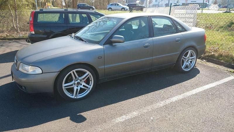 Gebraucht Audi A4 Performance 150 PS (110 kW) 1998 Grau Limousine