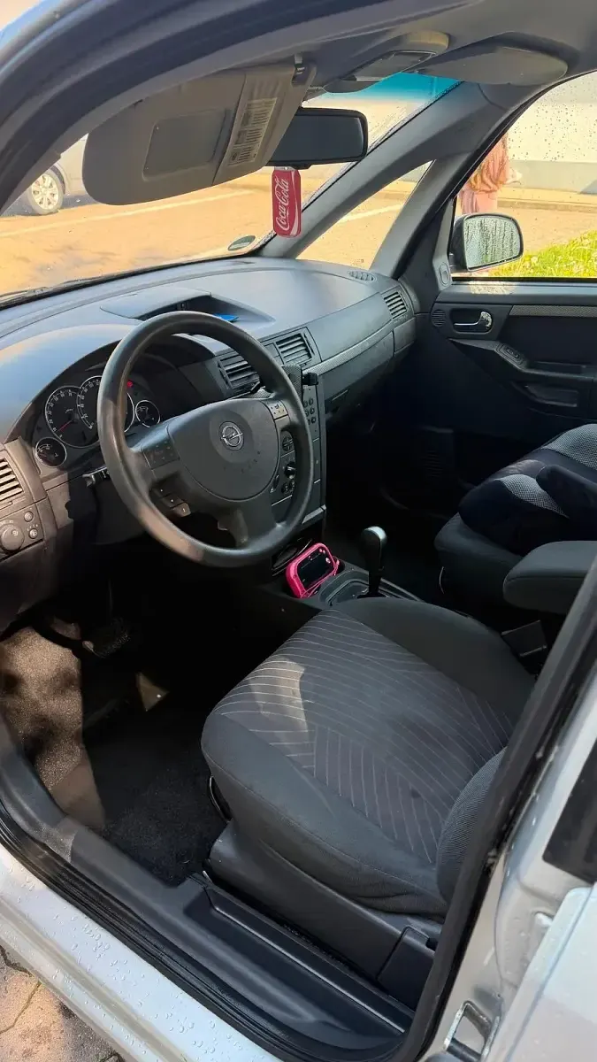 Używany Opel Meriva 105 KM (77 kW) 2006 Srebrny Minivan