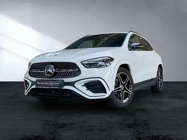 Gebraucht Mercedes GLA200 AMG line 163 PS (119 kW) 2025 Weiss SUV