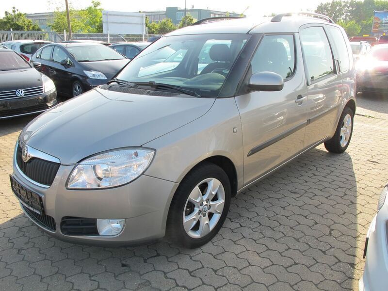 Beige Gebraucht 2009 Skoda Roomster Comfort Kombi | 5.990 € (Etwas zu teuer) - Bild 1/4