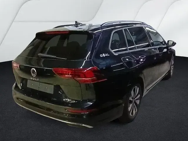 Second-hand VW Golf VIII Goal 150 CP (110 kW) 2025 Negru Break