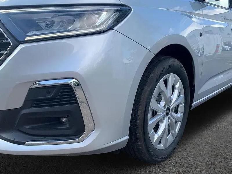 Gebraucht Ford Tourneo Titanium 122 PS (89 kW) 2025 Silber Kombi