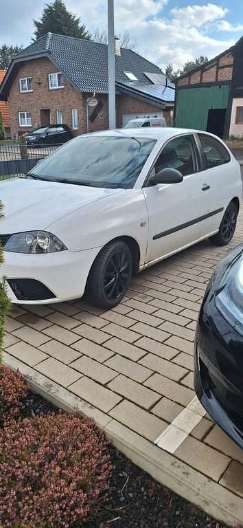 Gebraucht Seat Ibiza Reference 69 PS (50 kW) 2009 Weiß Limousine