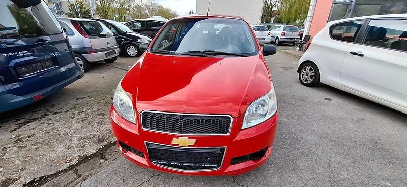 Gebraucht Chevrolet Aveo 84 PS (61 kW) 2010 Rot Kleinwagen