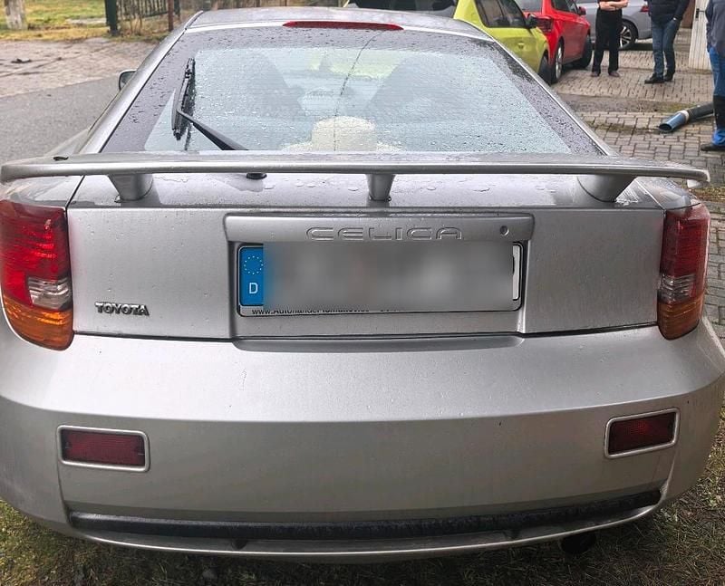 Gebraucht Toyota Celica 143 PS (105 kW) 1999 Silber Coupé