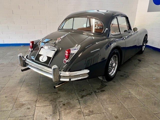 Gebraucht Jaguar XK 209 PS (153 kW) 1958 Grau