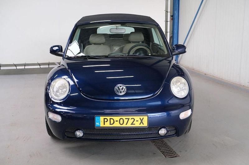 Gebraucht VW New Beetle Highline 102 PS (75 kW) 2003 Blau Kleinwagen