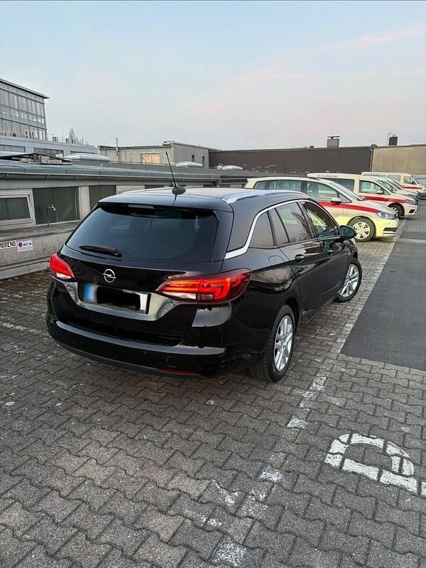 Gebraucht Opel Astra Ultimate 122 PS (89 kW) 2021 Schwarz Kombi