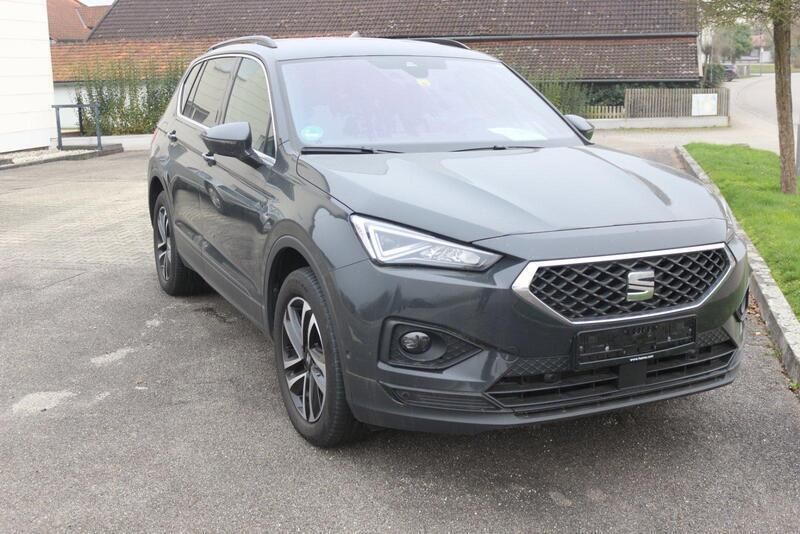 Grau Gebraucht 2022 Seat Tarraco Xperience SUV | 25.000 € (Superpreis) - Bild 1/4