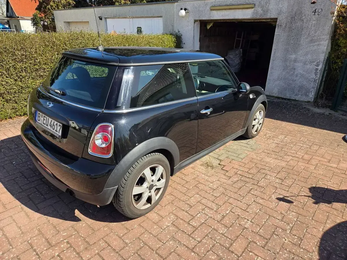 Brugt Mini ONE 98 HK (72 kW) 2010 Sort Hatchback