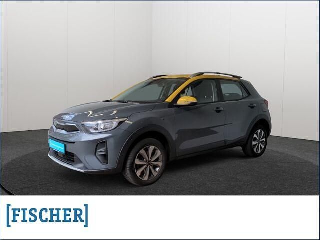Gebraucht Kia Stonic Vision 101 PS (74 kW) 2022 Mpr) perennialgrau met./gelb (grau SUV