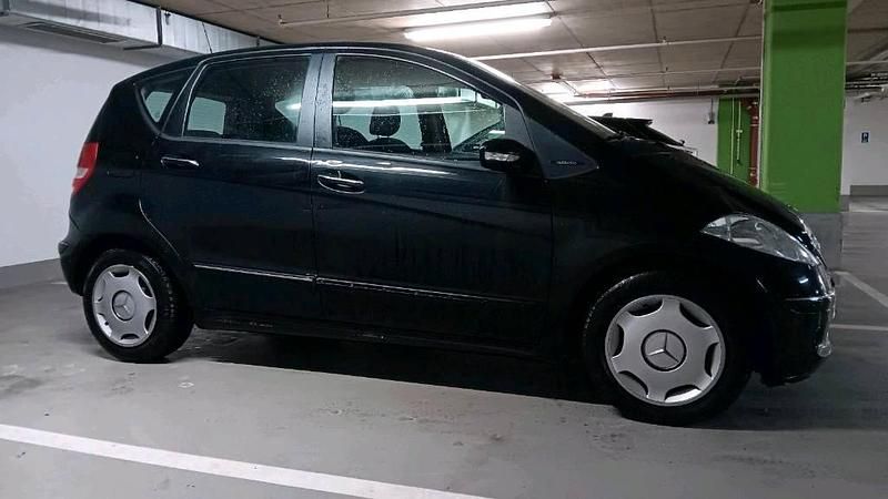 Gebraucht Mercedes A150 95 PS (69 kW) 2007 Schwarz Limousine