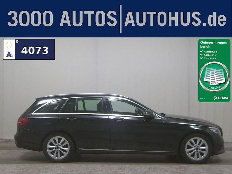 Schwarz Gebraucht 2019 Mercedes C220 Avantgarde Limousine | 14.690 € (Superpreis) - Bild 1/4