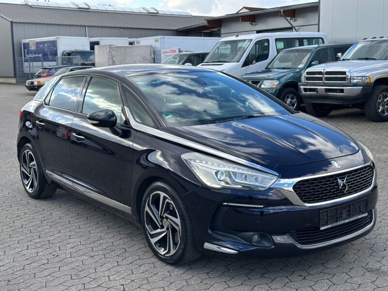 Blau Gebraucht 2015 Citroën DS5 Kleinwagen | 11.950 € (Etwas zu teuer) - Bild 1/4