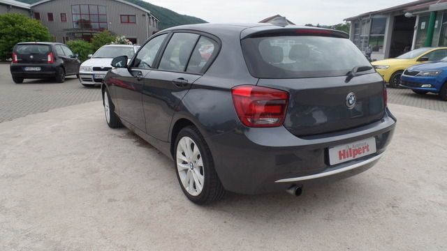 Gebraucht BMW 116 136 PS (100 kW) 2012 Grau metallic Kleinwagen