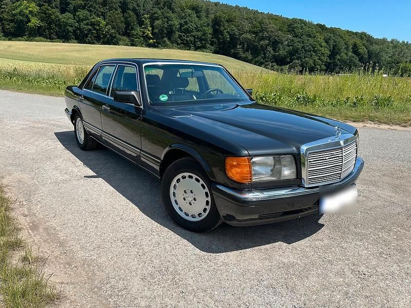 Gebraucht Mercedes E420 232 PS (170 kW) 1989 Schwarz Limousine