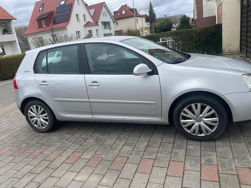 Gebraucht VW Golf V 81 PS (59 kW) 2008 Grau Kleinwagen
