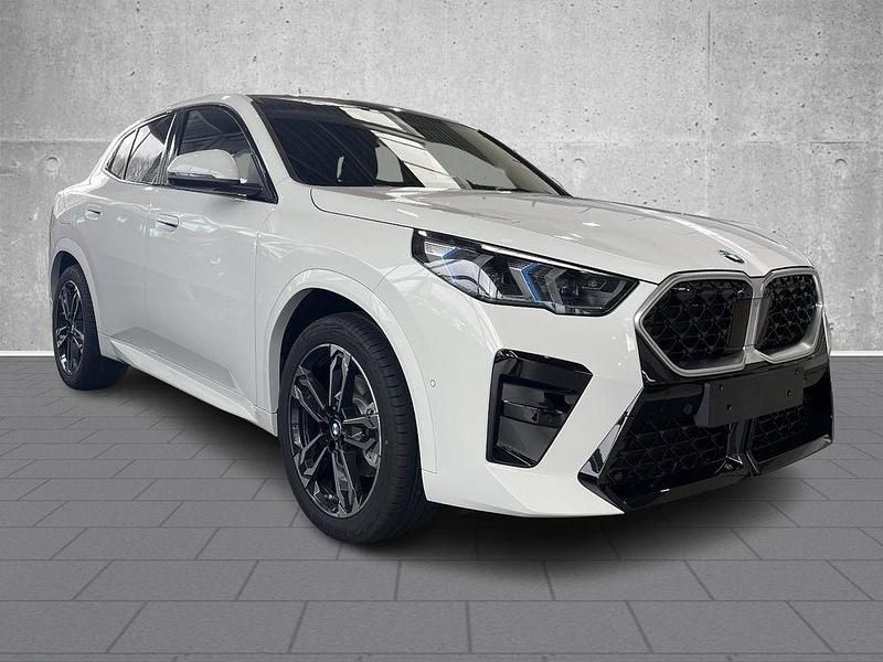 Neu BMW X2 Performance 163 PS (119 kW) 2025 Weiss SUV