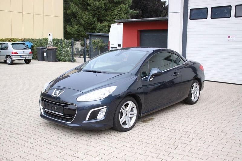 Gebraucht Peugeot 308 CC Active 111 PS (81 kW) 2012 Blau Cabrio
