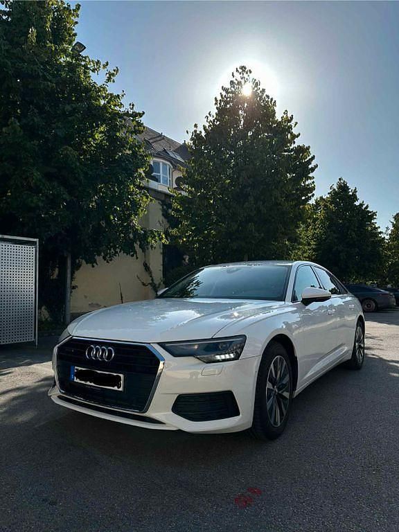 Weiß Gebraucht 2020 Audi A6 Limousine | 26.990 € - Bild 1/4