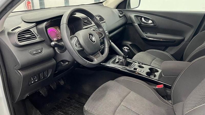 Gebraucht Renault Kadjar 131 PS (96 kW) 2017 Weiß SUV
