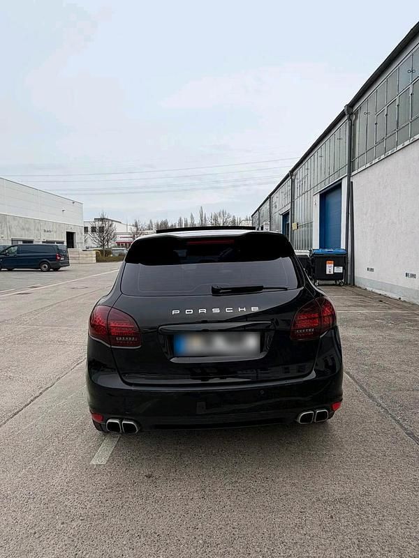 Gebraucht Porsche Cayenne GTS 245 PS (180 kW) 2012 Schwarz SUV