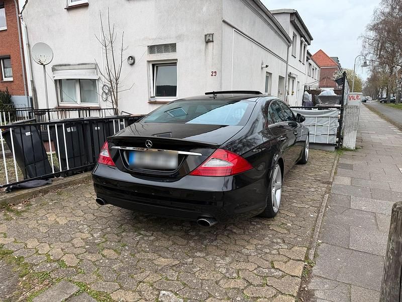 Gebraucht Mercedes CLS320 224 PS (164 kW) 2008 Schwarz Limousine