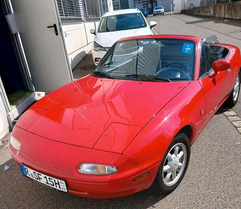 Second-hand Mazda MX5 116 CP (85 kW) 1990 Gri Cabrio
