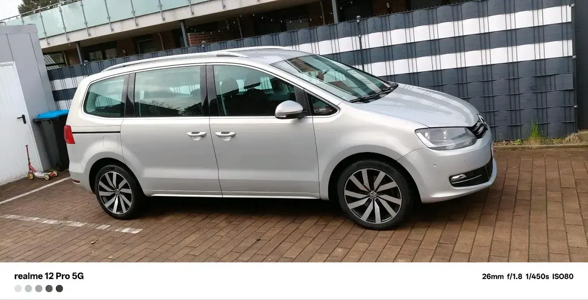 Gebraucht VW Sharan Comfortline 170 PS (125 kW) 2011 Silber Van / Kleinbus