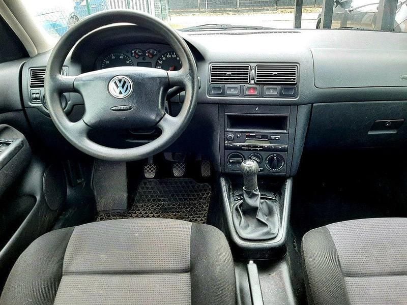 Gebraucht VW Golf IV Basis 75 PS (55 kW) 2000 Blau Limousine