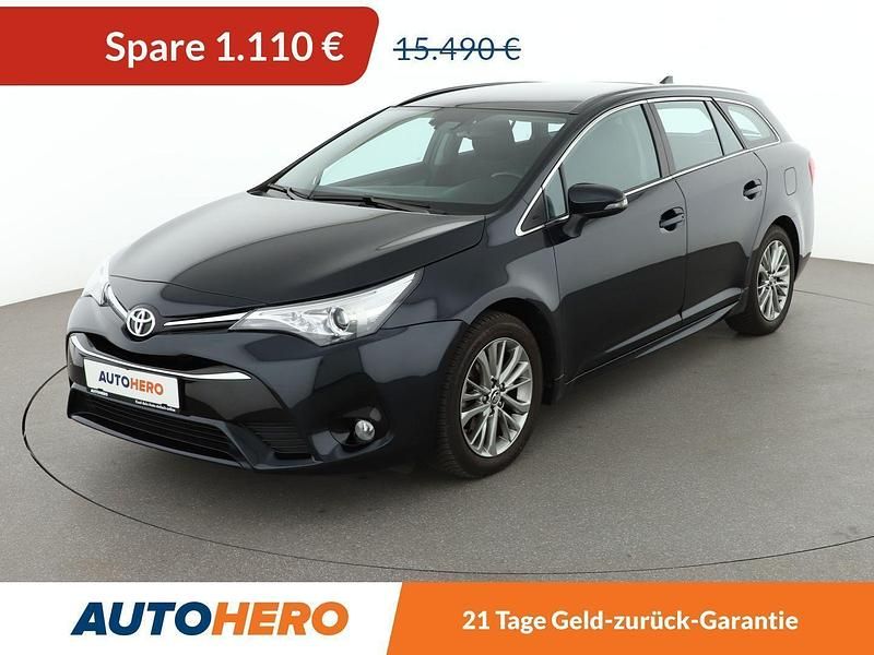 Grau Gebraucht 2015 Toyota Avensis Kombi | 14.380 € (Superpreis) - Bild 1/3