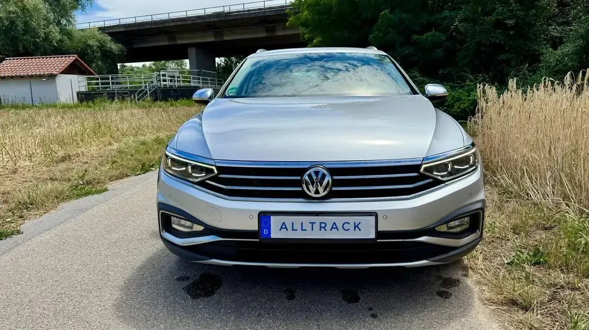 Gebraucht VW Passat Alltrack 190 PS (139 kW) 2020 Grau Kombi