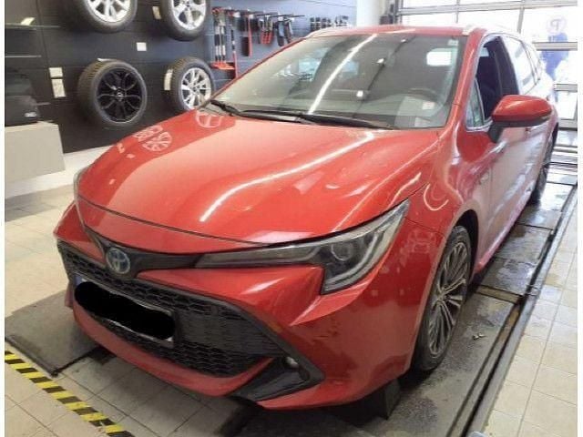 Gebraucht Toyota Corolla 152 PS (111 kW) 2021 Rot Kombi