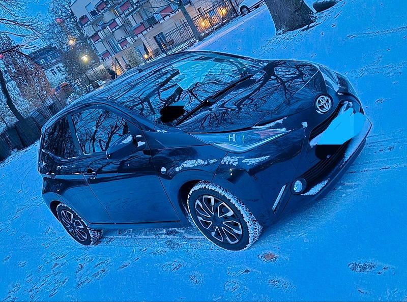 Gebraucht Toyota Aygo 2018 Schwarz Kleinwagen