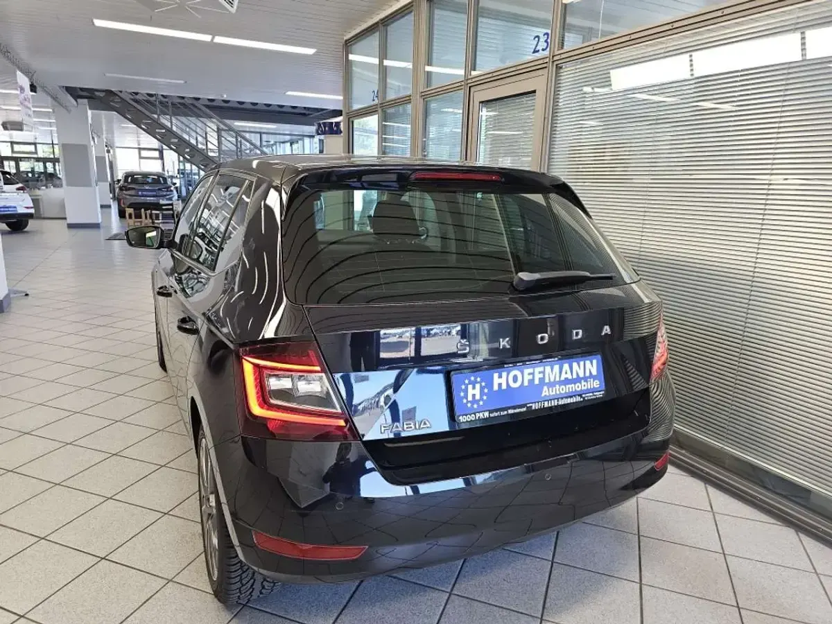 Gebraucht Skoda Fabia Style 95 PS (69 kW) 2021 Schwarzmet. (metallic) Kleinwagen