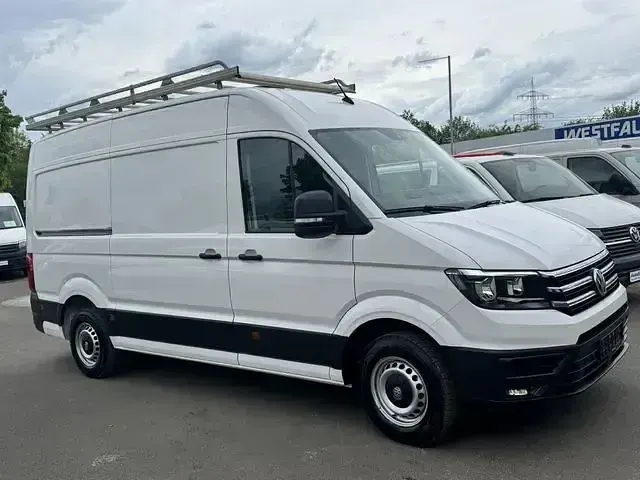 Gebraucht VW Crafter 140 PS (102 kW) 2021 Candyweiß Van