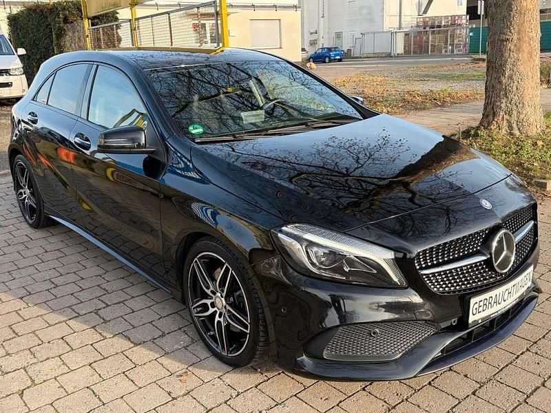 Gebraucht Mercedes A220 AMG line 184 PS (135 kW) 2016 Schwarz Limousine