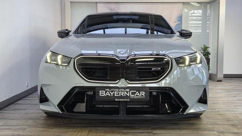 Gebraucht BMW M5 Performance 727 PS (534 kW) 2025 Grau Limousine