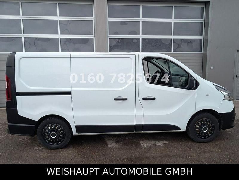 Gebraucht Renault Trafic Komfort 120 PS (88 kW) 2019 Weiß Van / Kleinbus