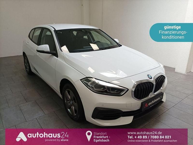 Weiß Gebraucht 2022 BMW 118 Advantage Kleinwagen | 23.970 € (Etwas zu teuer) - Bild 1/4