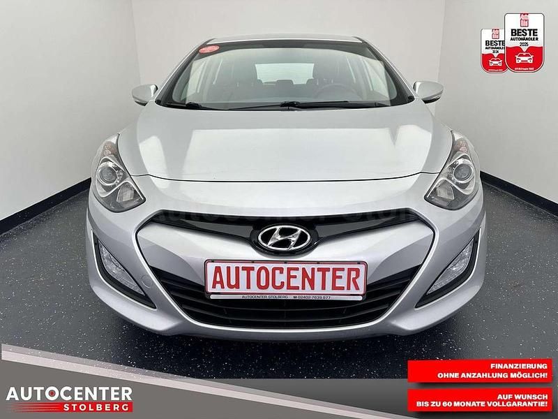 Gebraucht Hyundai i30 90 PS (66 kW) 2012 Silber Limousine