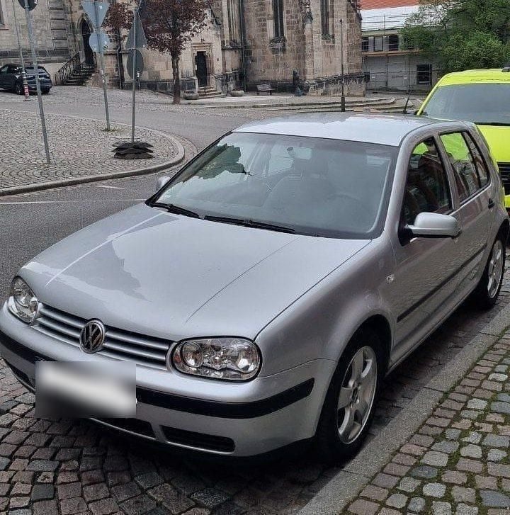 Gebraucht VW Golf IV 101 PS (74 kW) 2002 Silber Limousine