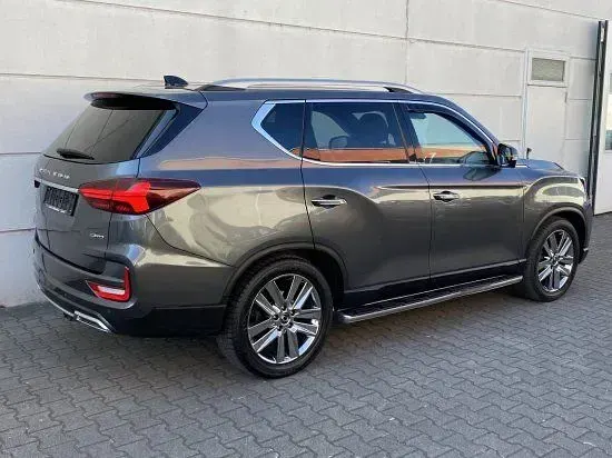 Gebraucht SsangYong Rexton Sapphire 201 PS (147 kW) 2022 Acm marble grey (met) SUV
