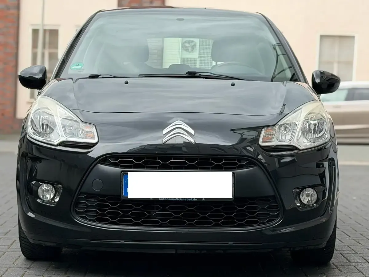 Gebraucht Citroën C3 95 PS (69 kW) 2010 Schwarz Limousine