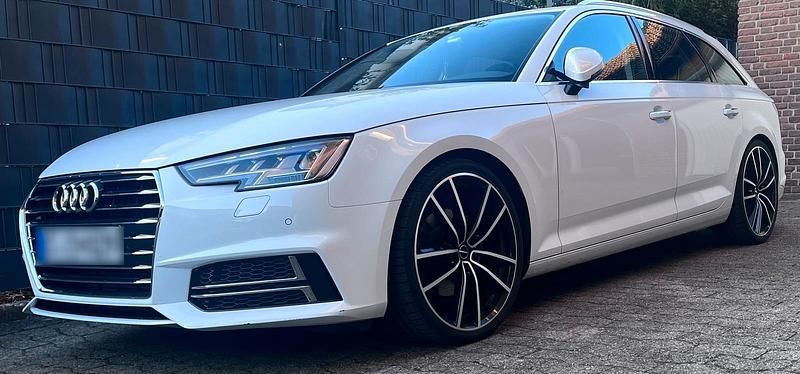 Gebraucht Audi A4 190 PS (139 kW) 2019 Weiß Kombi