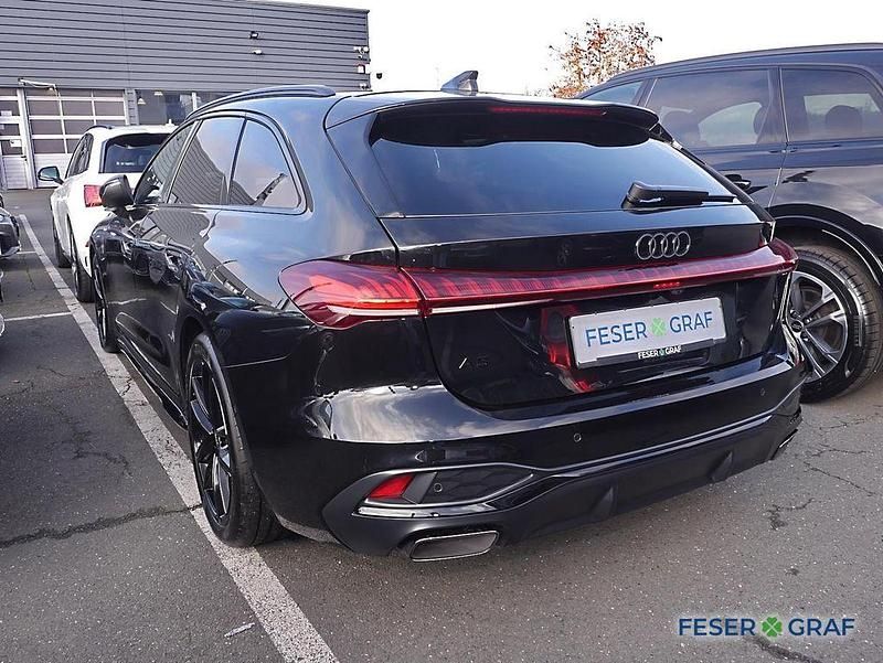 Gebraucht Audi A5 S-Line 150 PS (110 kW) 2025 Mythosschwarz metallic Kombi