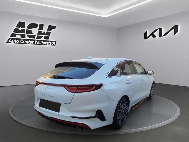 Gebraucht Kia ProCeed GT 204 PS (150 kW) 2021 Deluxeweiß Kombi