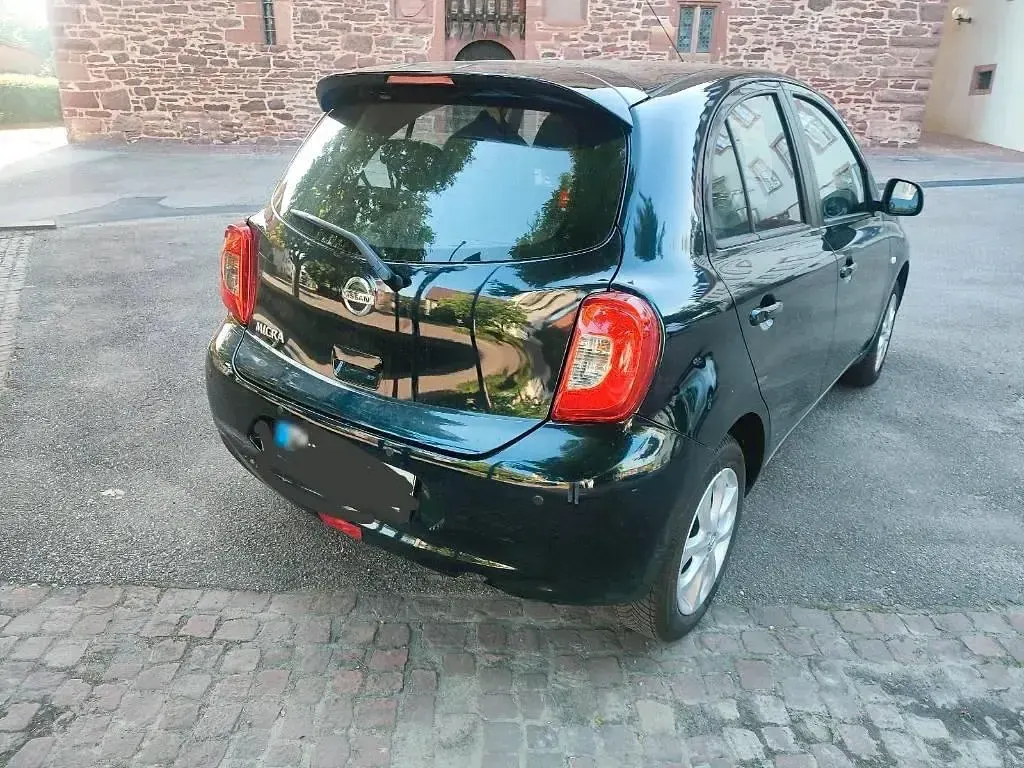 Gebraucht Nissan Micra Acenta 80 PS (58 kW) 2015 Schwarz Kleinwagen