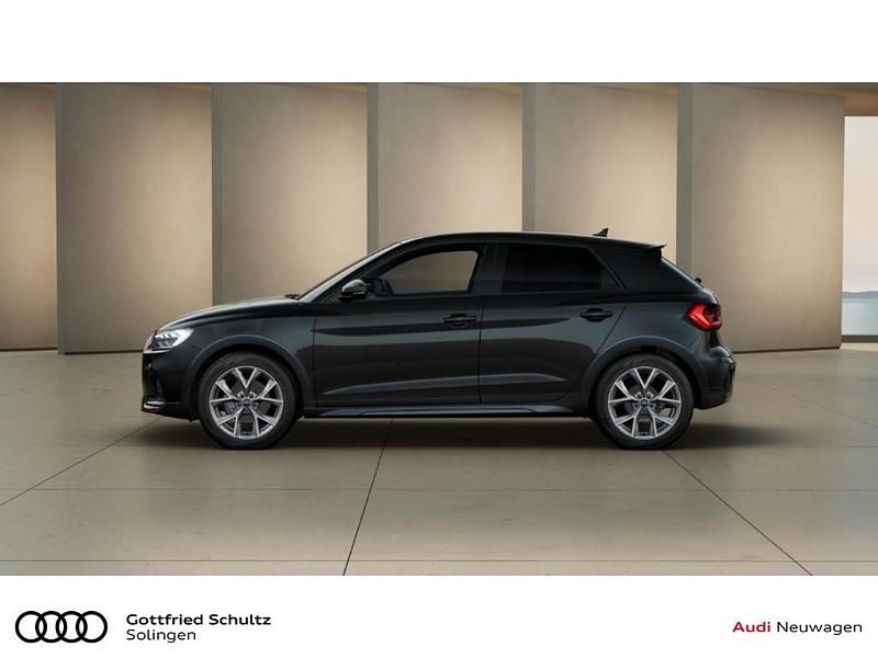 Neu Audi A1 116 PS (85 kW) 2026 Schwarz Kleinwagen