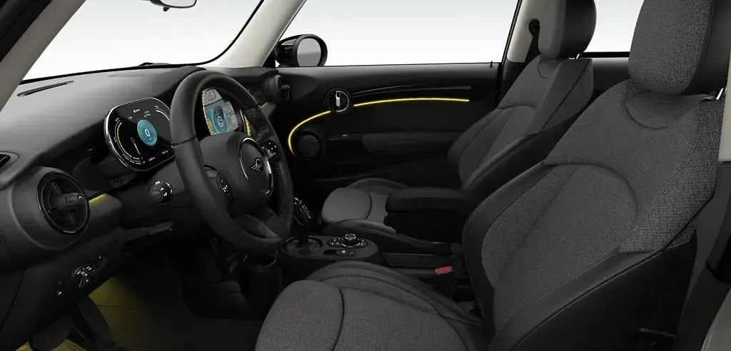 Gebraucht Mini Cooper SE 135 kW (184 PS) 2024 Silber Kleinwagen